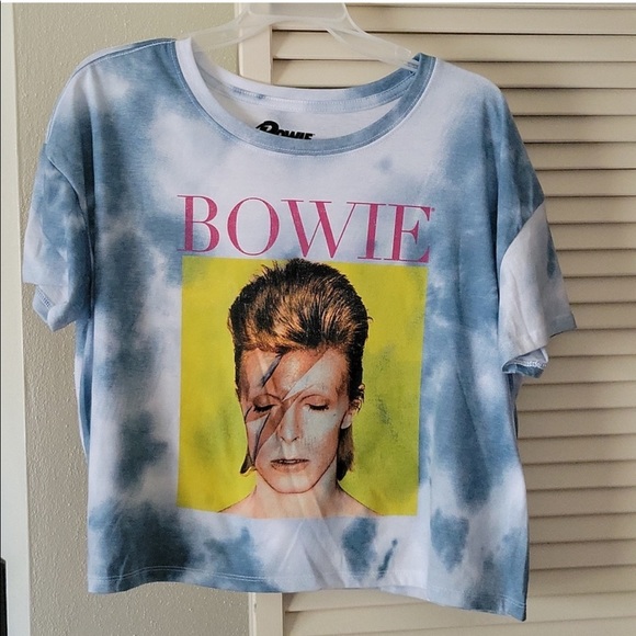 NWT Licensed Rock Star Graphic Cropped T-Shirt for Women 🎸 - Picture 6 of 10